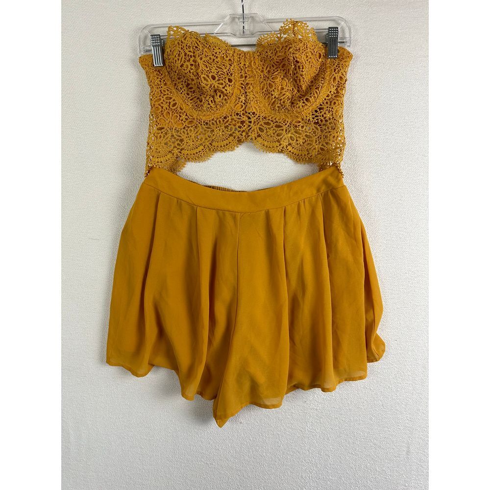 Iris Romper‎ Women's Medium Lace